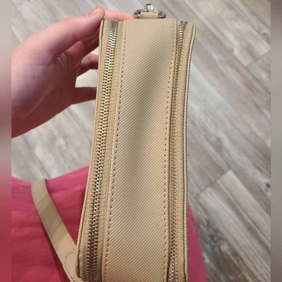 Lacoste Crossbody - Picture 8 of 13